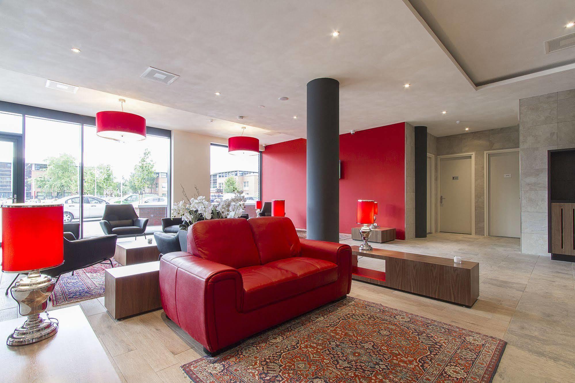 Bastion Hotel Eindhoven Waalre Bagian luar foto