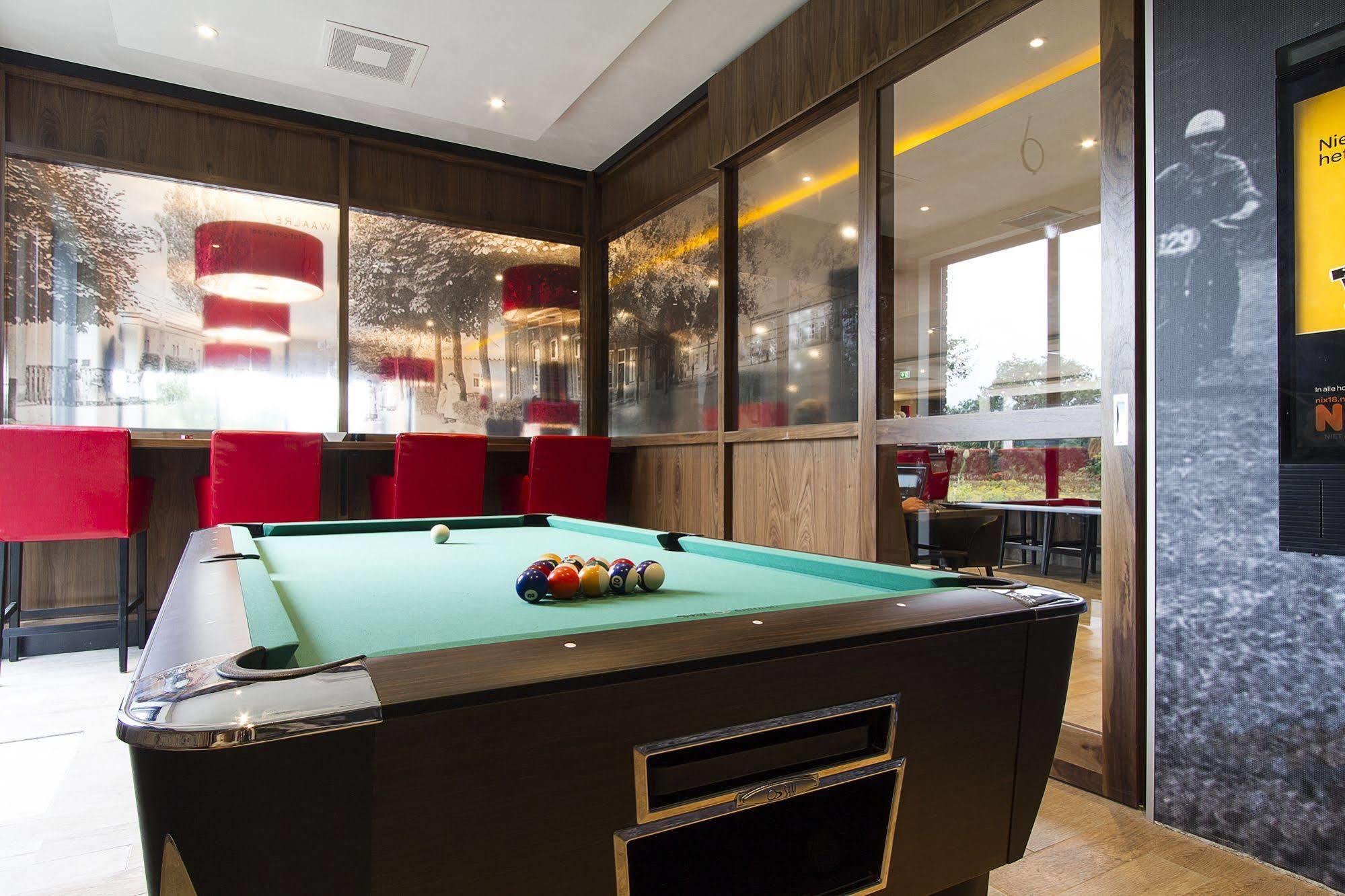 Bastion Hotel Eindhoven Waalre Bagian luar foto